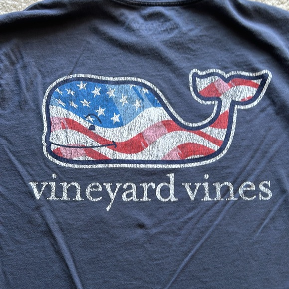 Vineyard Vines T-Shirt - Picture 7 of 9
